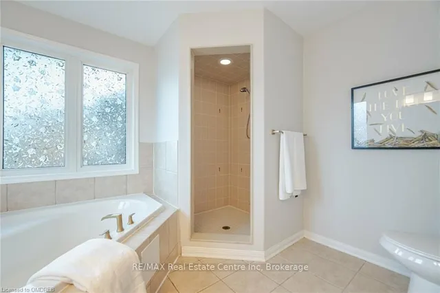 Additional image 30 of 137 WILLET Terr