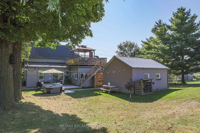 Additional image 31 of 2104 Highway 56