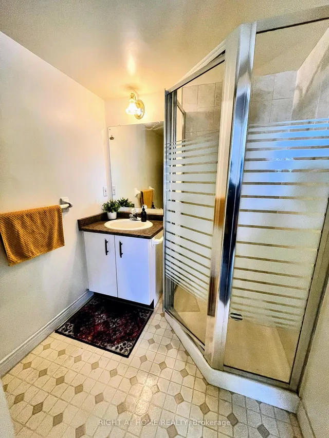 Additional image 14 of 4005 Kilmer Dr Unit 301