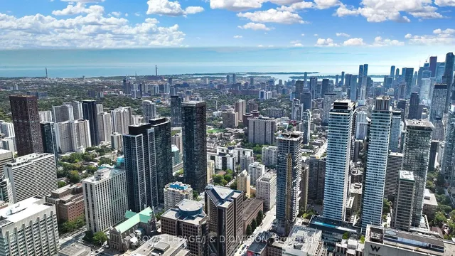 Additional image 31 of 50 Charles St Unit 5502