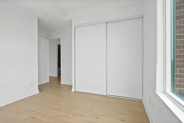 Additional image 21 of 3100 Keele St Unit 819