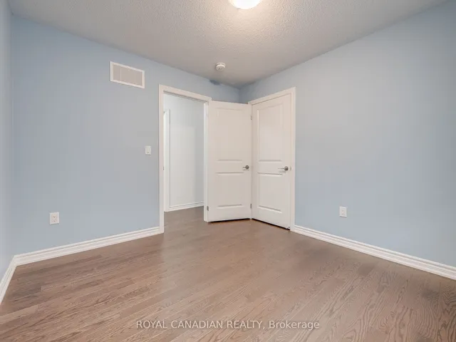 Additional image 25 of 476 Bergamot Ave