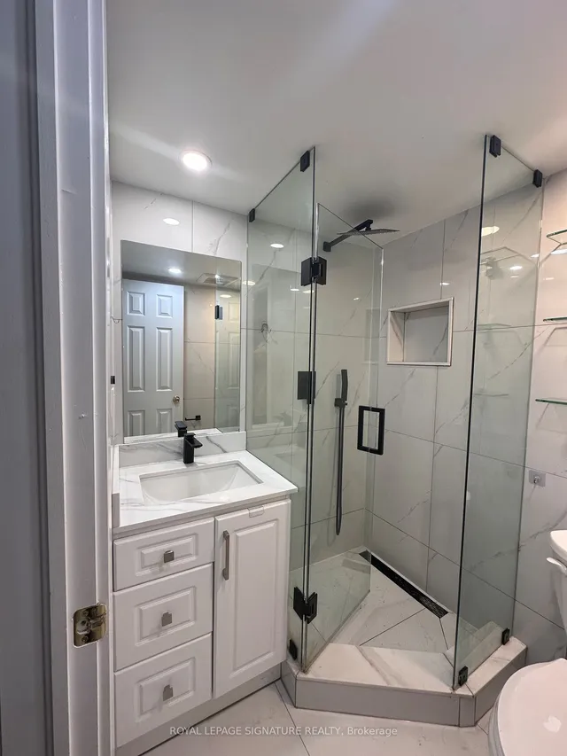 Additional image 19 of 75 Turntable Cres Unit 124