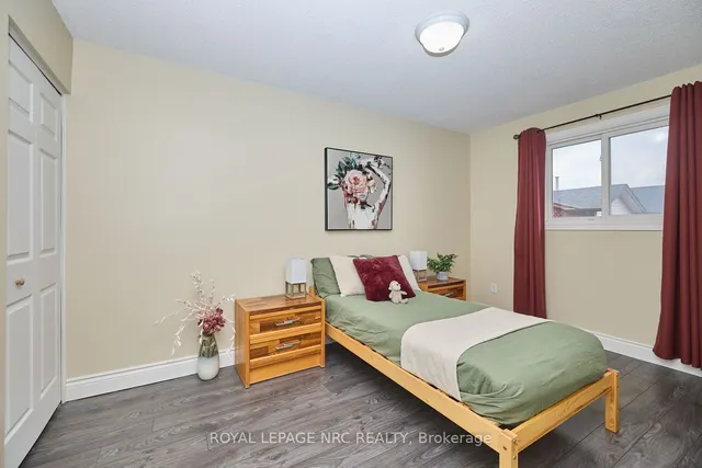 Additional image 9 of 23 Dynasty Ave Unit 4