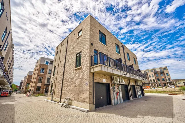 Additional image 35 of 27 SPRUCE PINES Cres