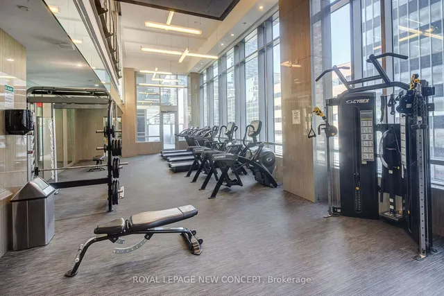 Additional image 12 of 98 LILLIAN St Unit 413