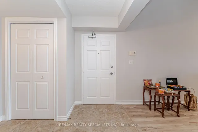 Additional image 4 of 1350 Main St Unit 412