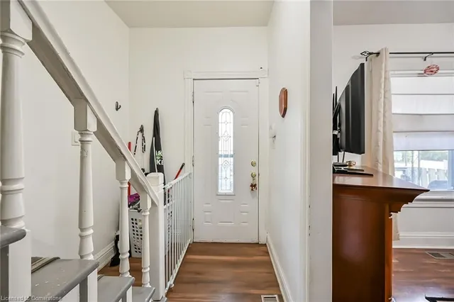 Additional image 15 of 17 Albemarle St