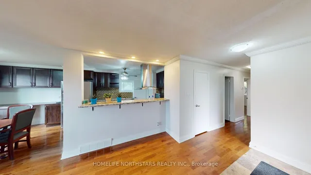 Additional image 5 of 65 Lexfield Ave