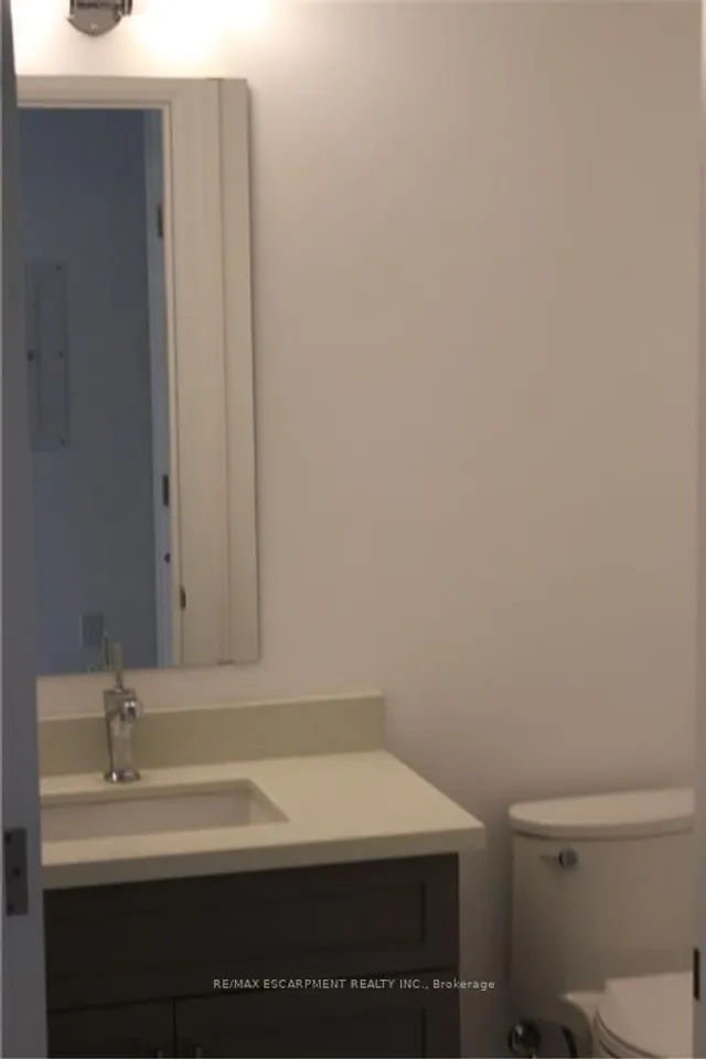 Additional image 8 of 2060 LAKESHORE Rd Unit 403