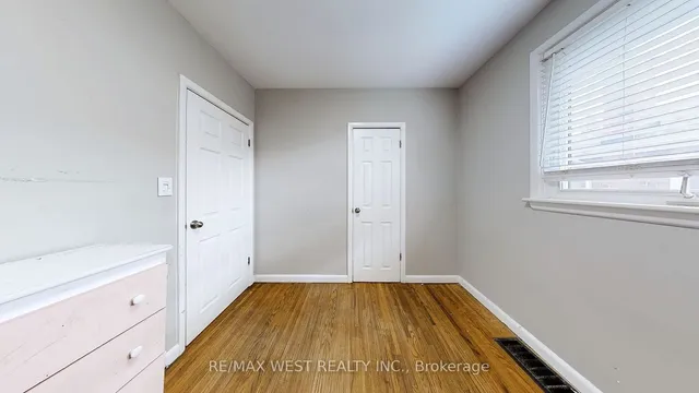 Additional image 26 of 15 Darcy Crt