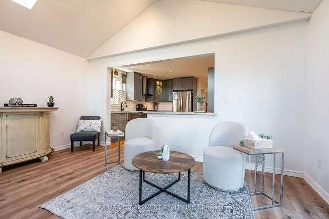 Additional image 14 of 138 Beaverbrook Ave