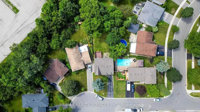 Additional image 34 of 1301 Janina Blvd