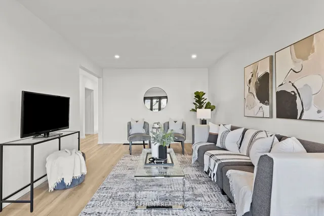 Additional image 8 of 20 Burfield Ave