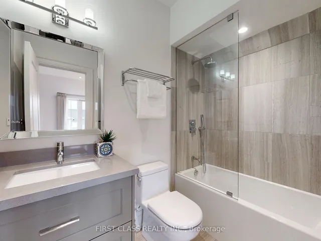 Additional image 34 of 504 Broadway Ave