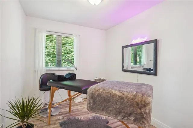 Additional image 19 of 5436 Spruce Ave