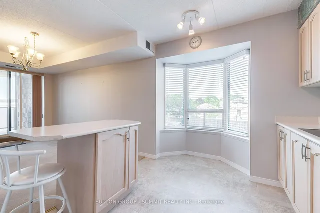 Additional image 9 of 870 Upper Wentworth St Unit 202