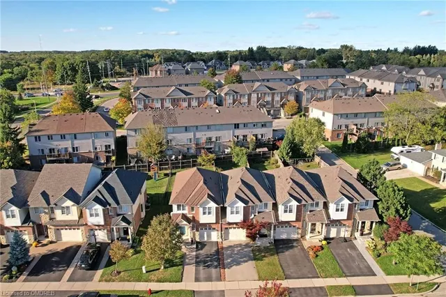 Additional image 41 of 15 Brooking Crt