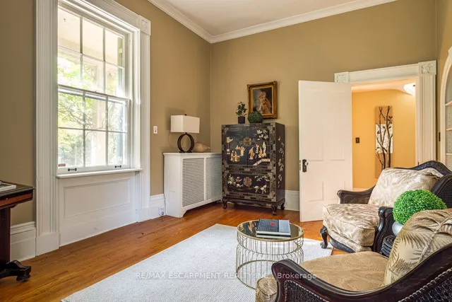 Additional image 19 of 30 South St