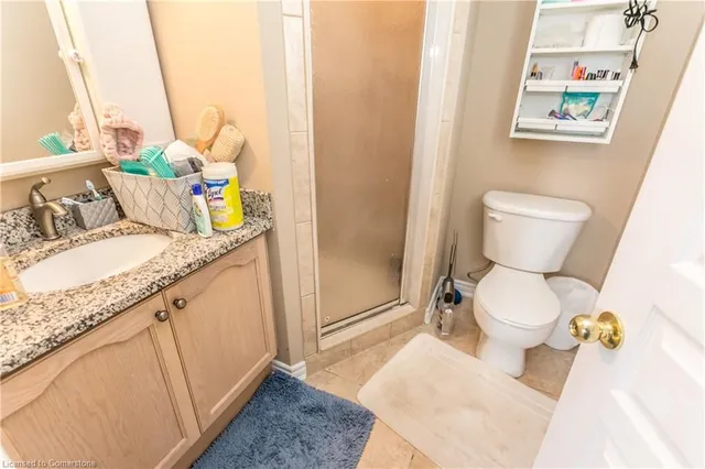 Additional image 20 of 8 Playfair Crt