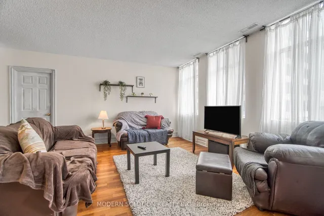 Additional image 8 of 36 James St Unit 302