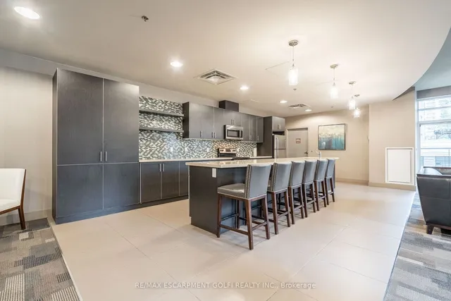 Additional image 29 of 90 Charlton Ave Unit 806