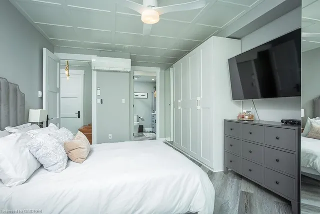 Additional image 16 of 5250 Lakeshore Rd Unit 1504