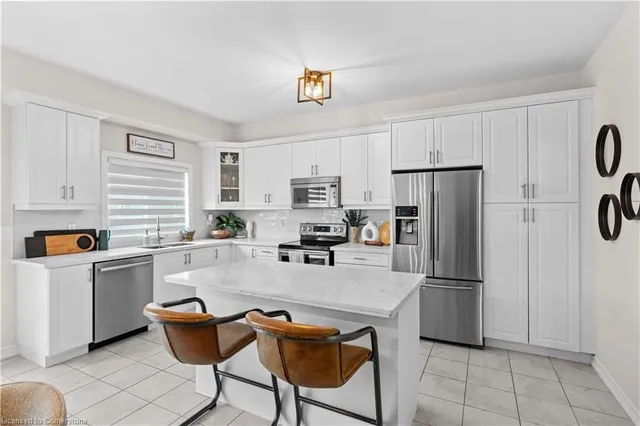 Additional image 17 of 7 Savage Dr