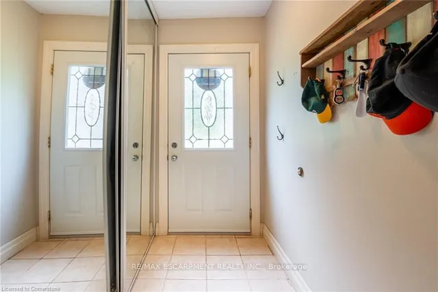 Additional image 8 of 657 Francis Rd Unit 3