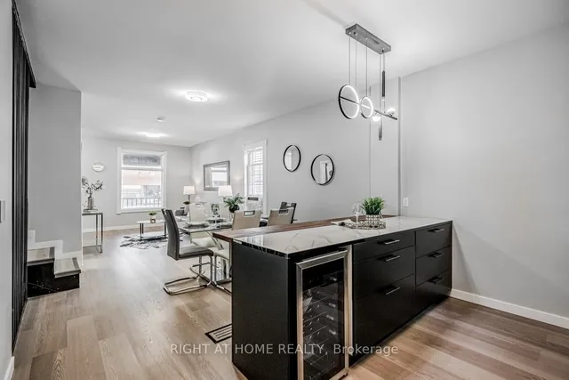 Additional image 10 of 35 Lorne Ave