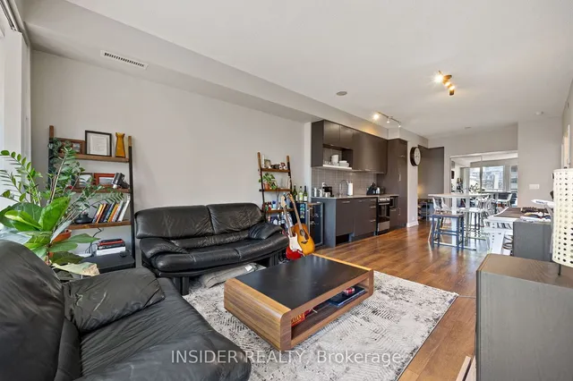 Additional image 20 of 435 Richmond St Unit 904