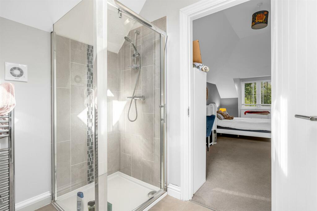 Additional image 22 of The Drive, Welwyn