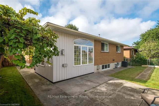 Additional image 26 of 172 OAKLAND Dr