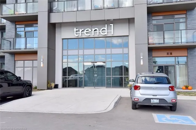 Additional image 2 of 450 Dundas St Unit 707