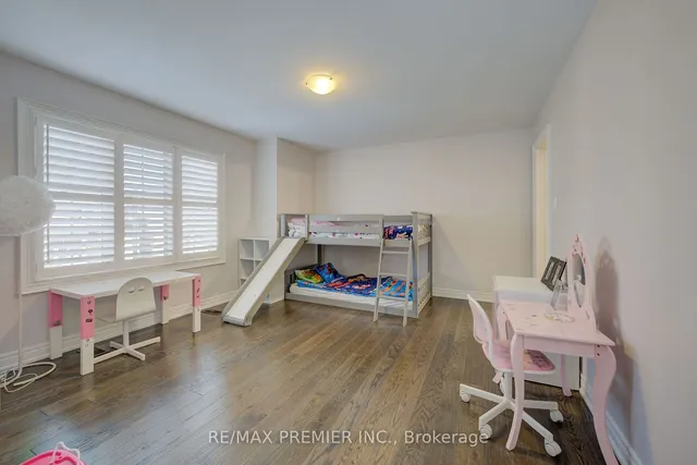 Additional image 24 of 15 Babcock St