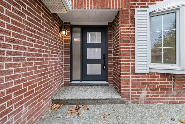 Additional image 3 of 734 Robertson Cres