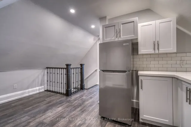 Additional image 26 of 112 Leinster Ave