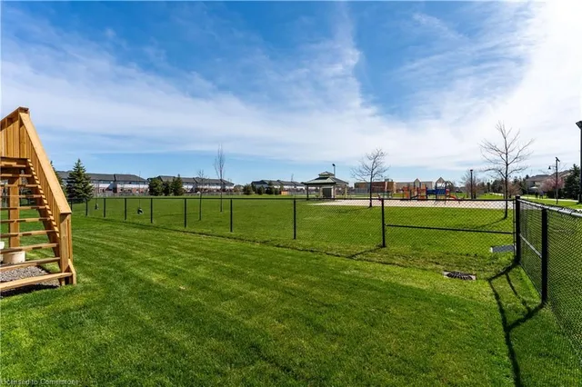 Additional image 29 of 34 Hampshire Pl