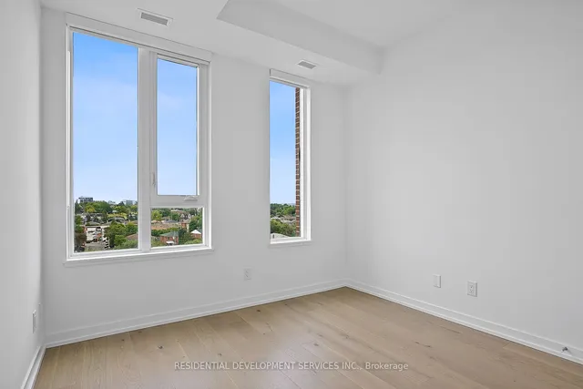 Additional image 17 of 3100 Keele St Unit 819