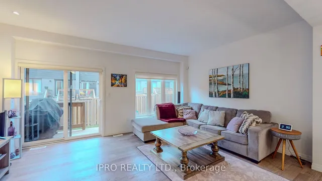 Additional image 17 of 30 Times Square Blvd Unit 49