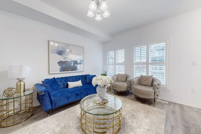 Additional image 3 of 28 Laguna Village Cres