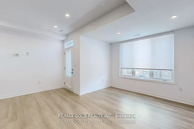 Additional image 6 of 445 Ontario St Unit 109