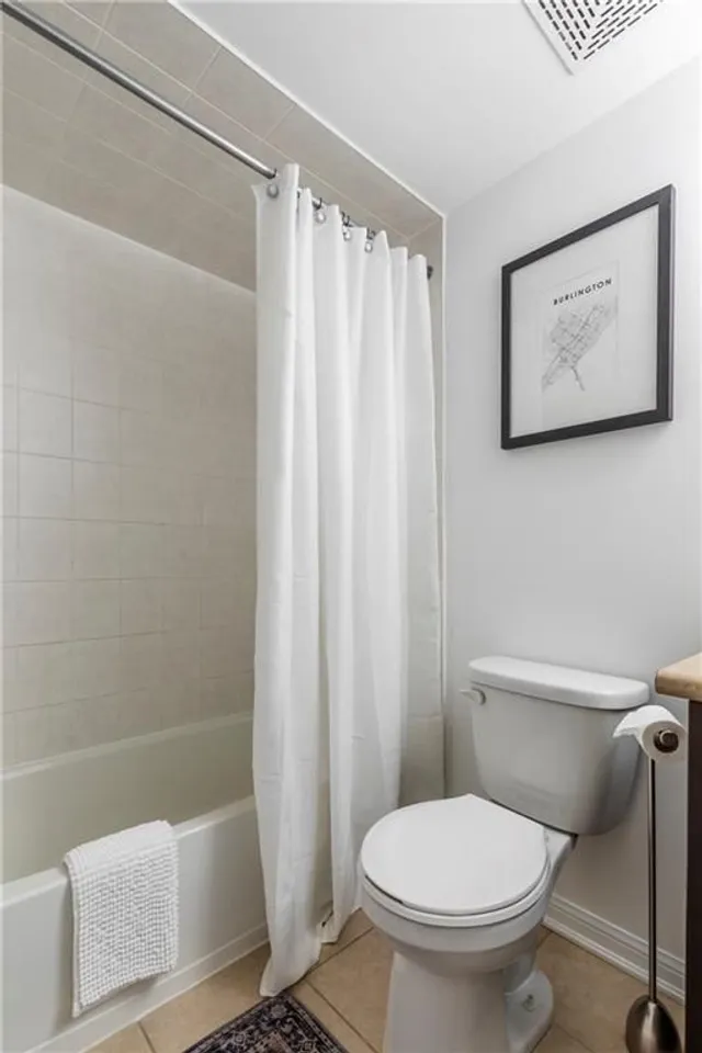 Additional image 16 of 3070 ROTARY Way Unit 122