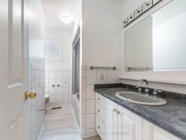 Additional image 20 of 156 Gordon Drummond Ave