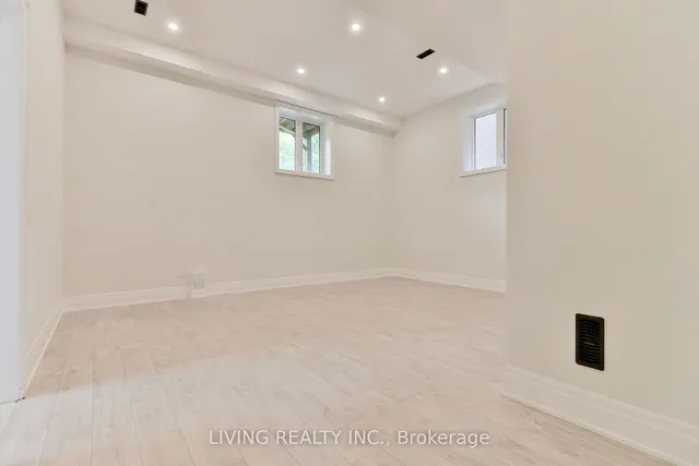 Additional image 25 of 11 Becky Cheung Crt