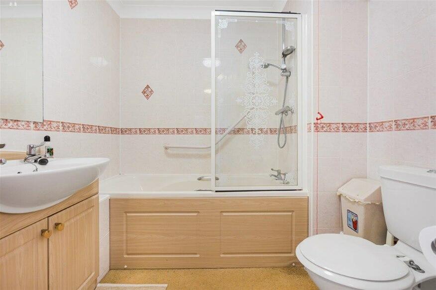 Additional image 9 of Southdown Road, Harpenden, AL5