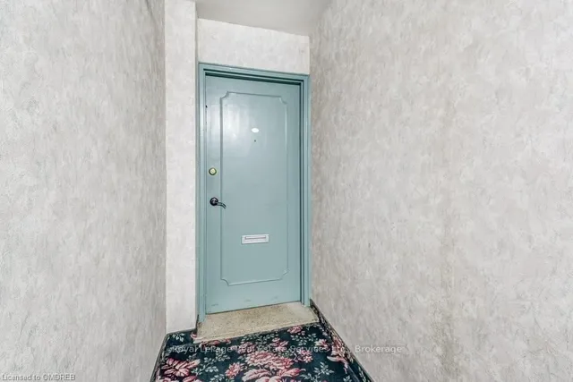 Additional image 19 of 81 CHARLTON Ave Unit 201