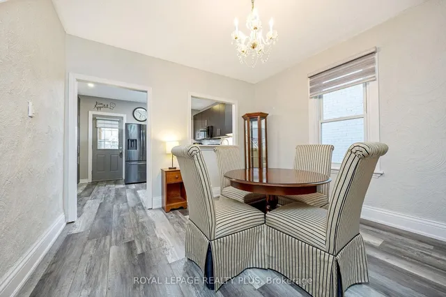 Additional image 9 of 16 Case St