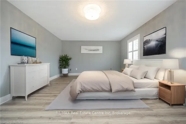 Additional image 23 of 567 SANDERSON Cres