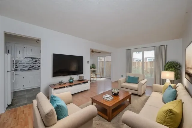 Additional image 2 of 5153 BANTING Crt